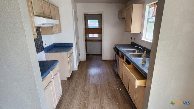 Photo - 112 Goates Rd