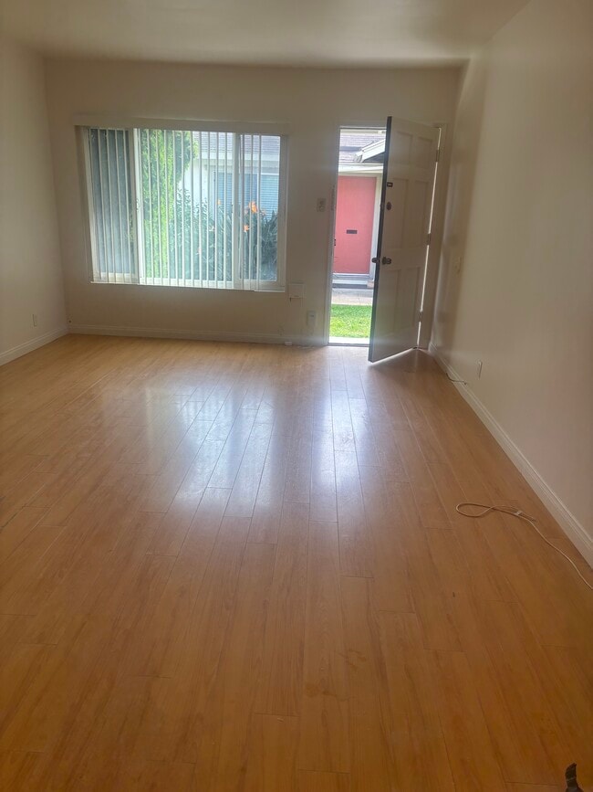 Living Room - 24619 1/2 Pennsylvania Ave Unit 24617