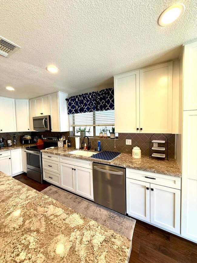 Photo - 6732 S Vernon Dr