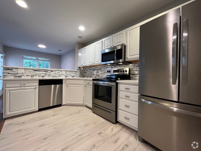 Building Photo - 11146 Saintsbury Pl Rental