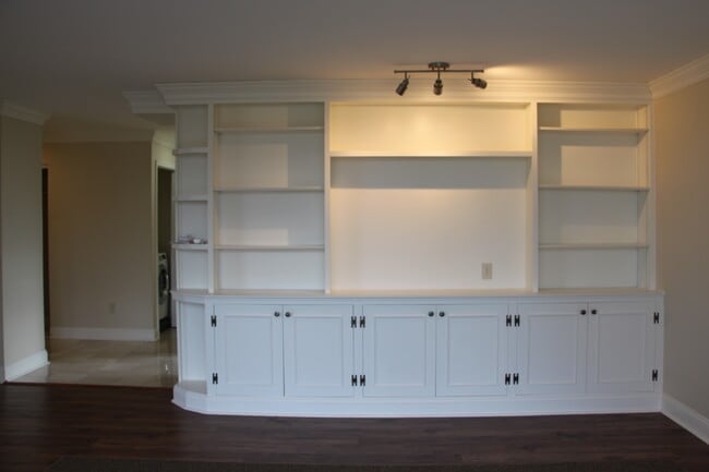 Photo - 1512 S Arlington Ridge Rd Apartments