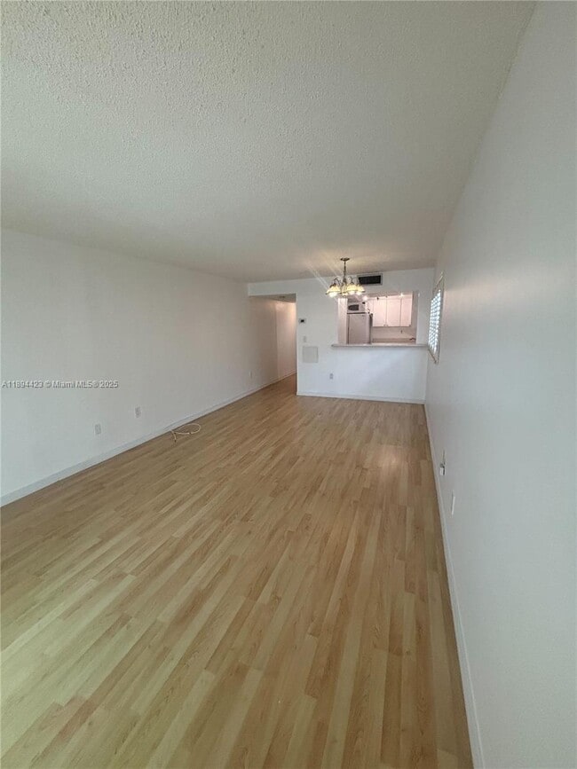 Photo - 1150 Collins Ave Unit 501