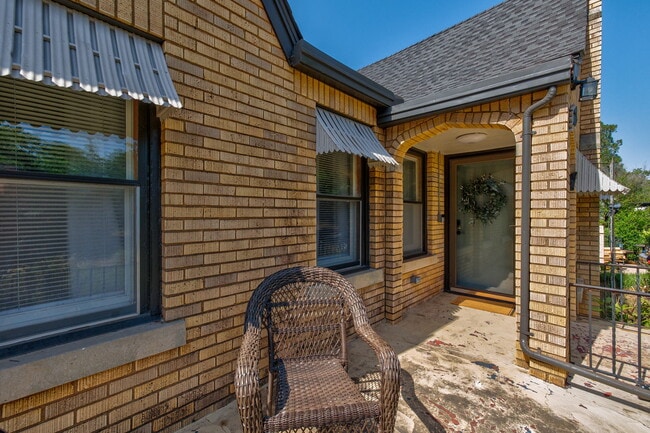 Photo - 2708 NW 11th St