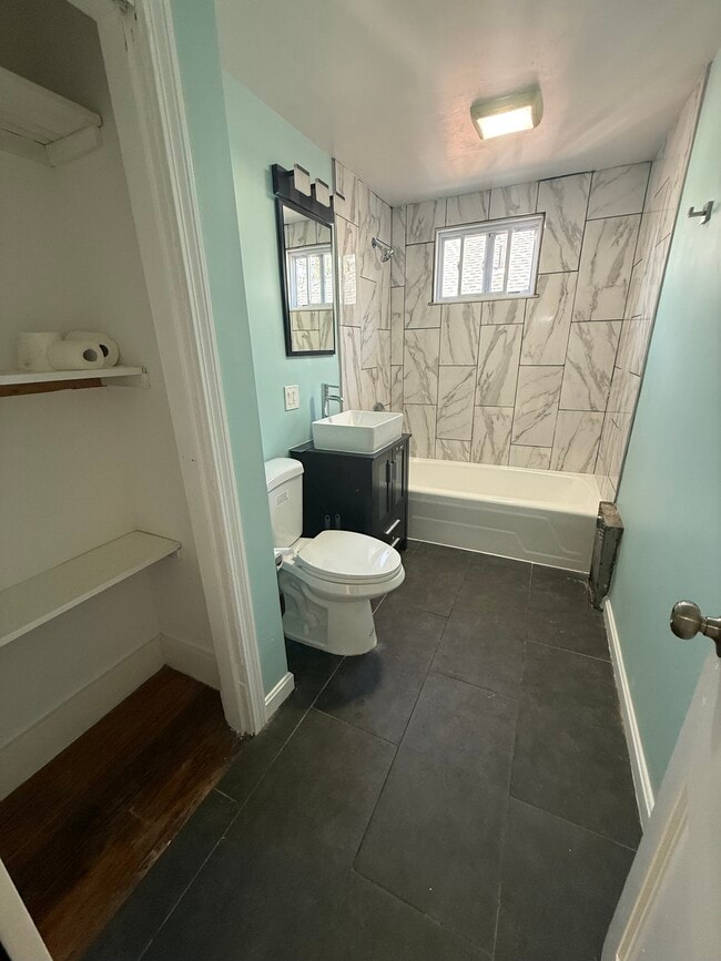 Photo - 129 Stanwood St