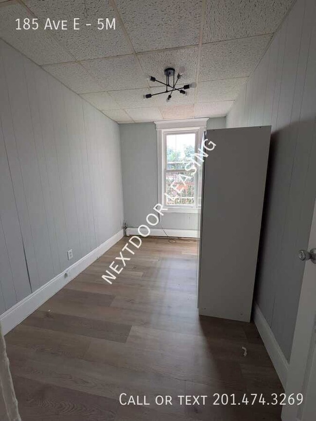 Photo - 185 Ave E Unit 5M