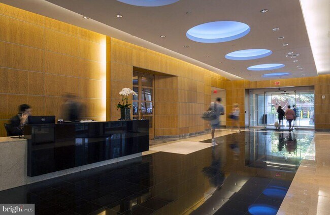 Photo - 200 W Washington Square Unit STUDIO