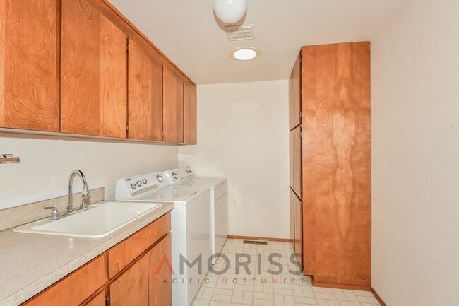 Photo - *****COMING SOON***Spacious 3BD/3BA Home in Lacey's Oakmont Neighborhood | Golf Course Views