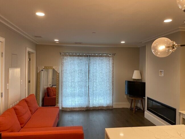 Photo - 214 Market St Unit 206