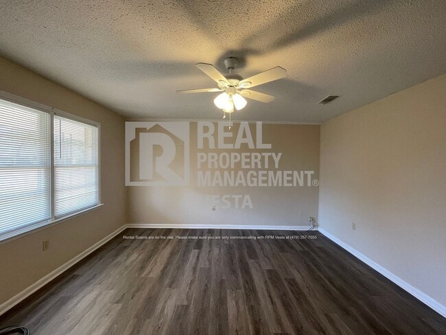 Photo - 102 Trippi Terrace