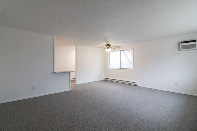 Photo - 1618 W 7th Pl Unit A