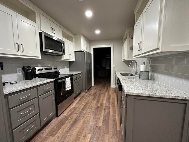 Photo - 9712 Memphis Ave