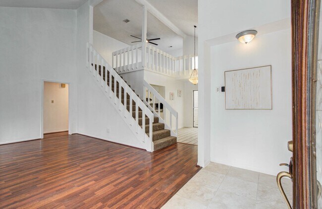 Photo - 13147 Hollowcreek Park Dr