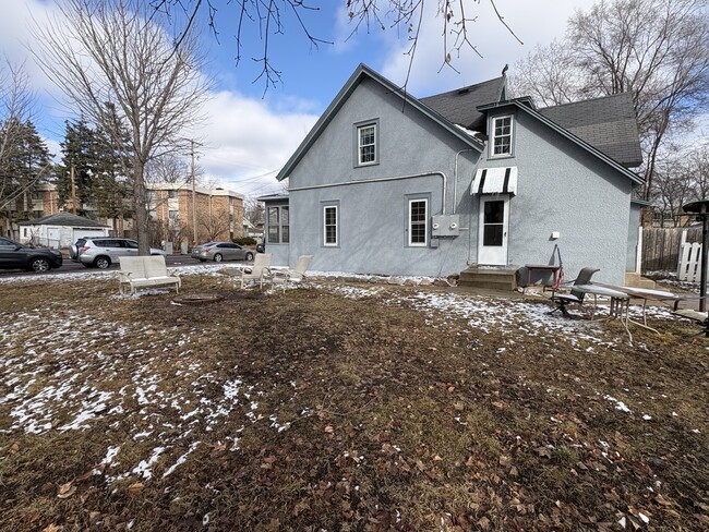 Photo - 3605 E 42nd St