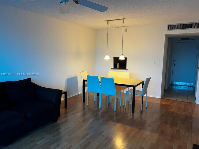 Photo - 3101 N Country Club Dr Unit 510