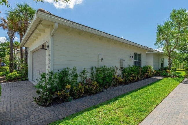 Photo - 19546 Weathervane Way