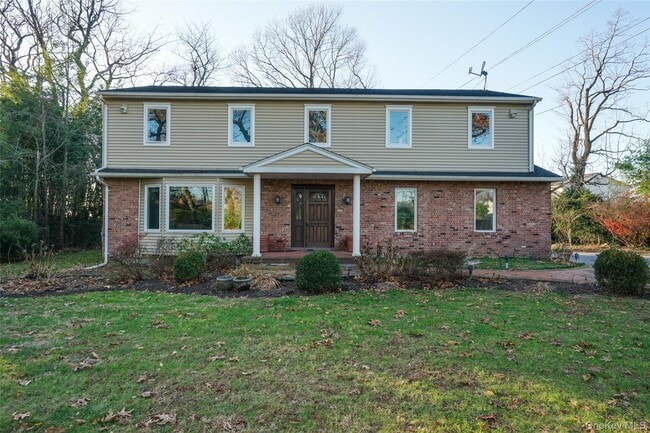 Building Photo - 1041 Glen Cove Ave