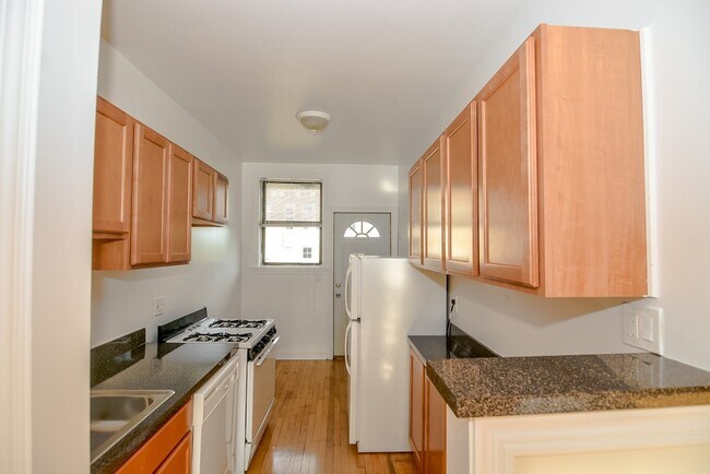 842 W Waveland Ave Unit S4