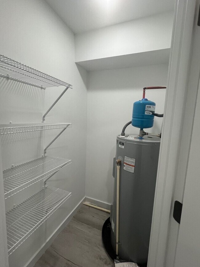 Photo - 9TH Ave Dr NE 2287-2289 Unit 2287 9th Ave Dr NE