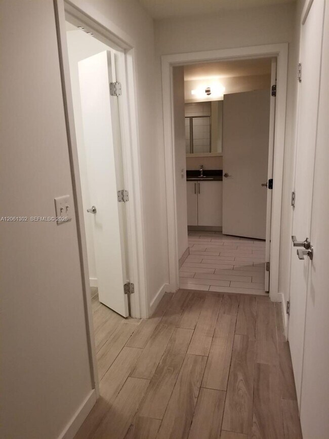 Photo - 999 SW 1st Ave Unit 3308