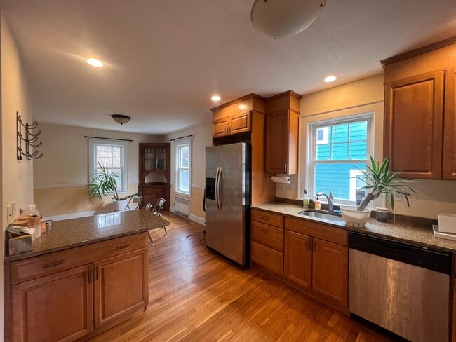Photo - 137 Sunset Rd