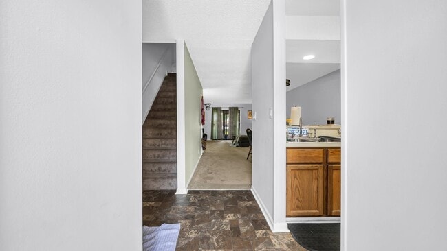 Photo - 414 Garden Dr
