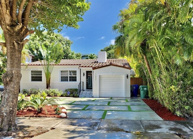 Photo - 1650 SW 21st St