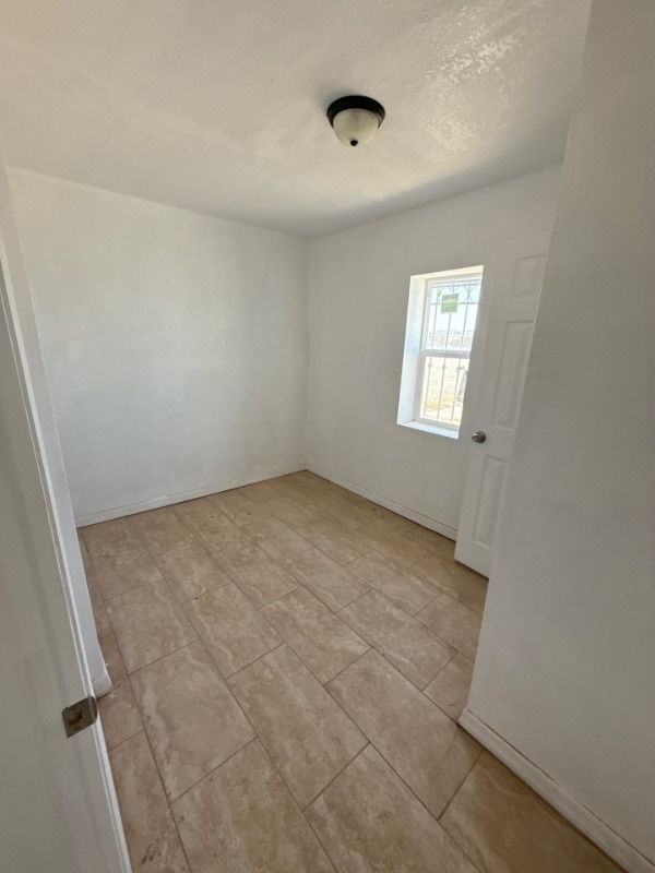 310 Park St Unit 5