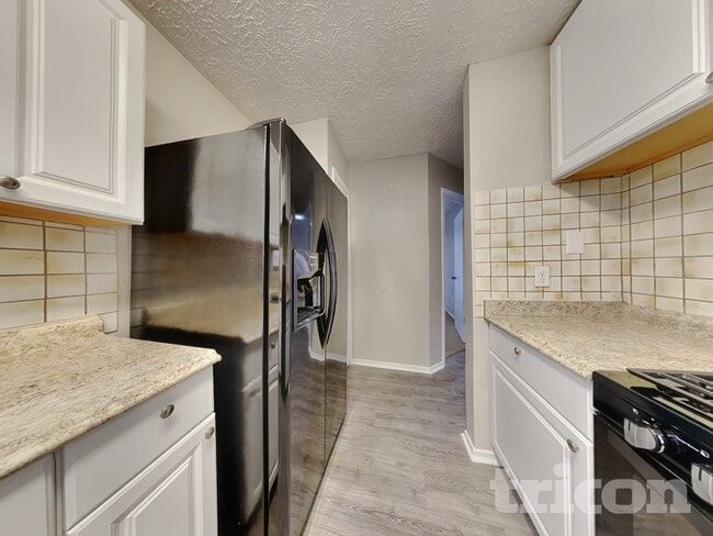 Photo - 4601 Greenwood Dr