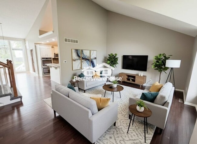 Photo - 13310 Crystal Ave