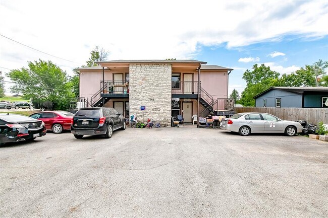 Building Photo - 8419 Riverstone Dr