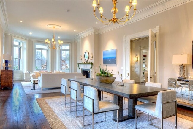 Photo - 30 Red Cross Ave