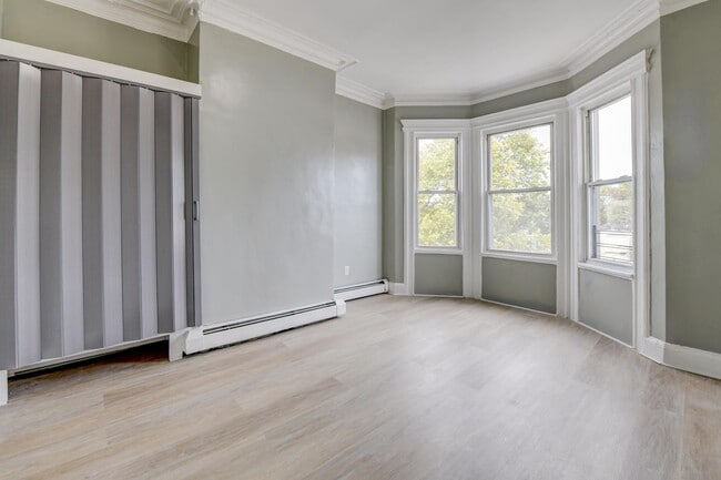 Photo - 200 NUNDA Ave Unit 3R