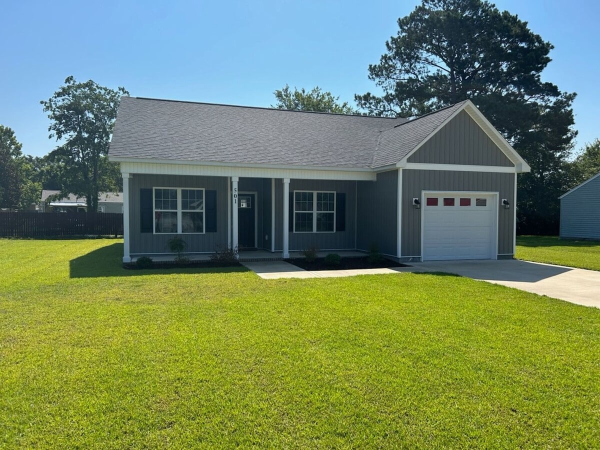 3 bedroom 2 bath home - 3 bedroom 2 bath home