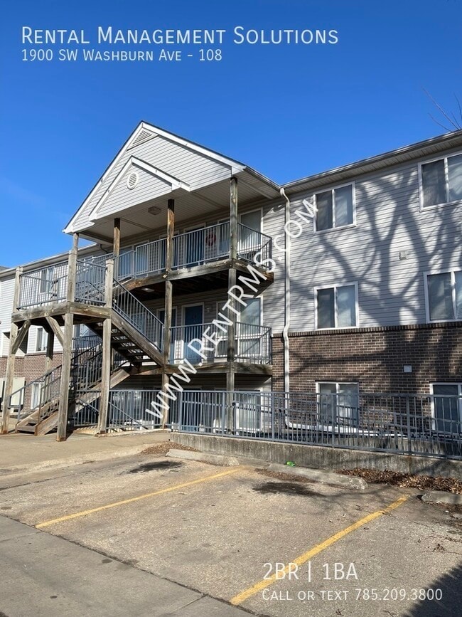 Photo - 1900 SW Washburn Ave Unit 108