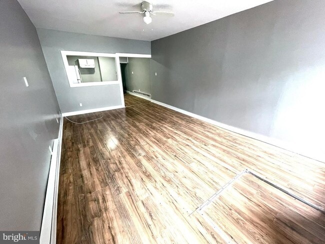 Photo - 3 Bedroom 1.5 Bathroom Home.