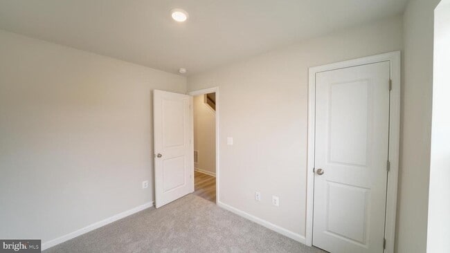 Photo - 298 Watercourse Dr Townhome