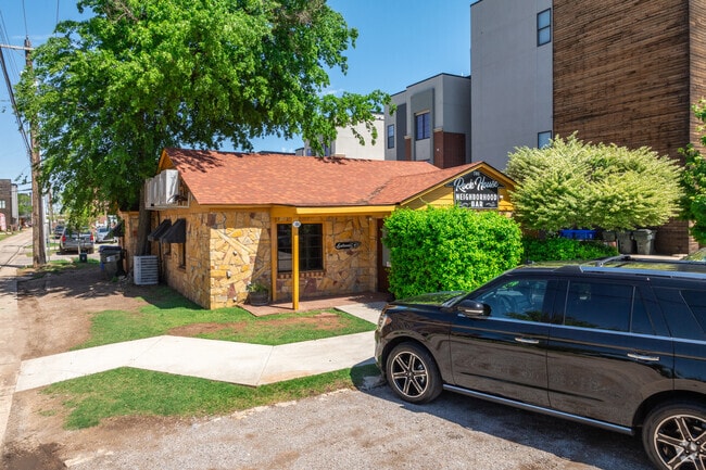 Photo - Garner Crossing