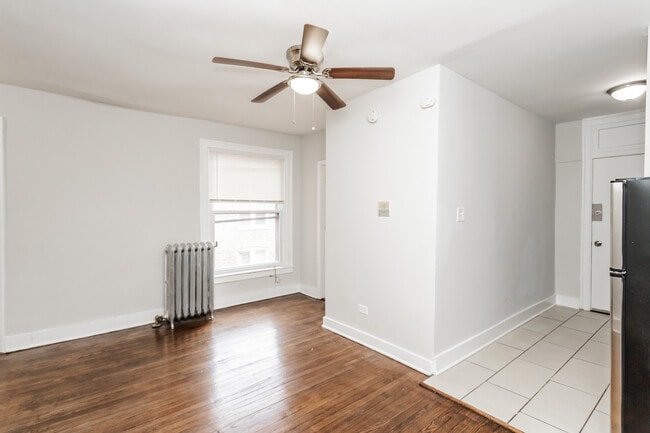 Photo - 6949 S Paxton Ave