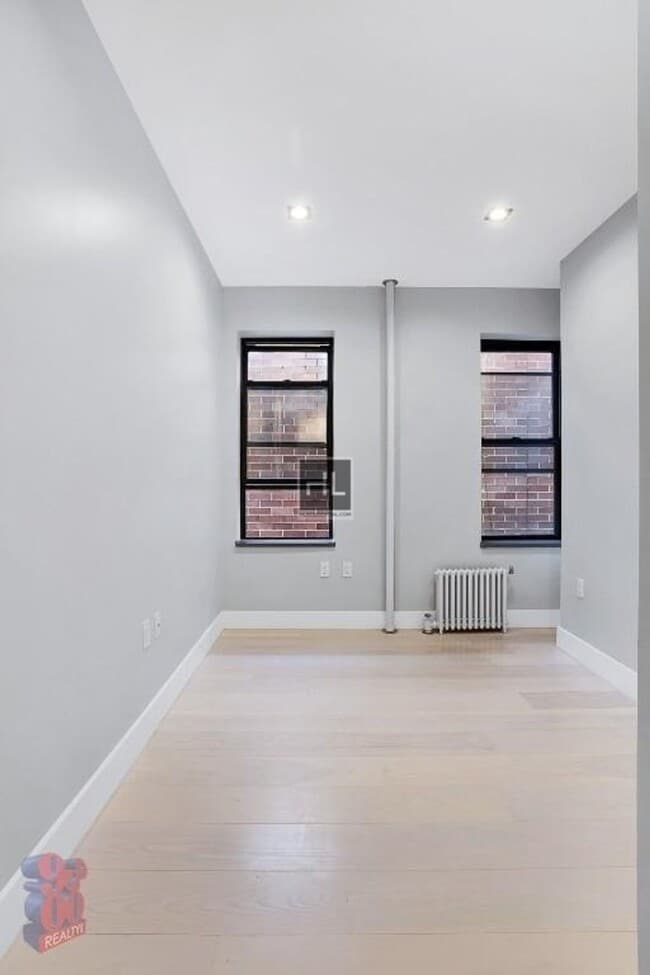 Photo - STANTON ST. Unit 4H