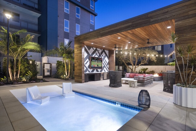 Broadstone Edition apartments — community photo