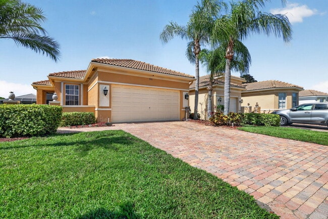 Building Photo - 7116 Cataluna Cir
