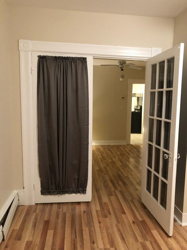 Photo - 390 Pearl St