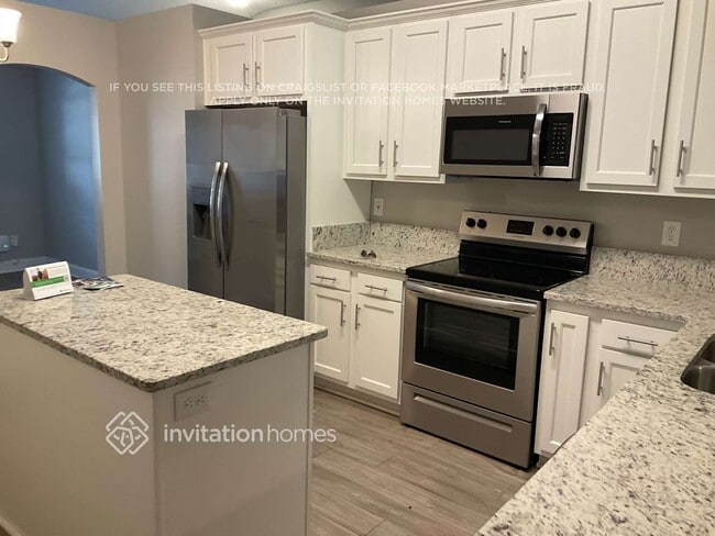 3108 Hickory Glen Dr
