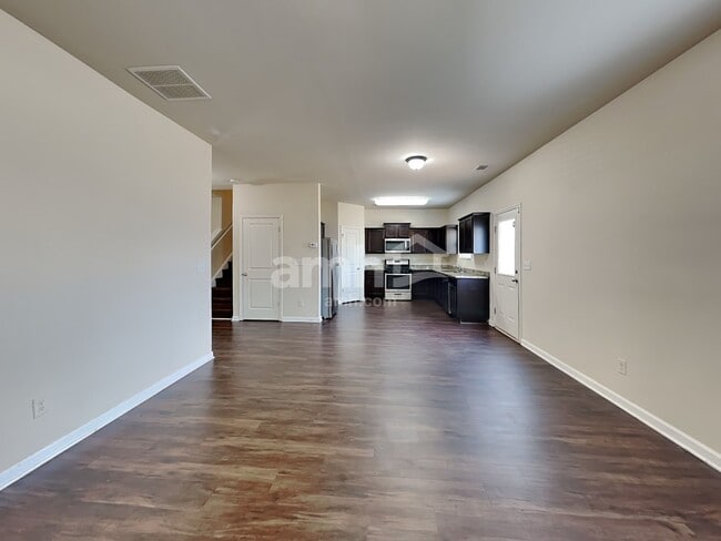 Photo - 4104 Dale Dr SE