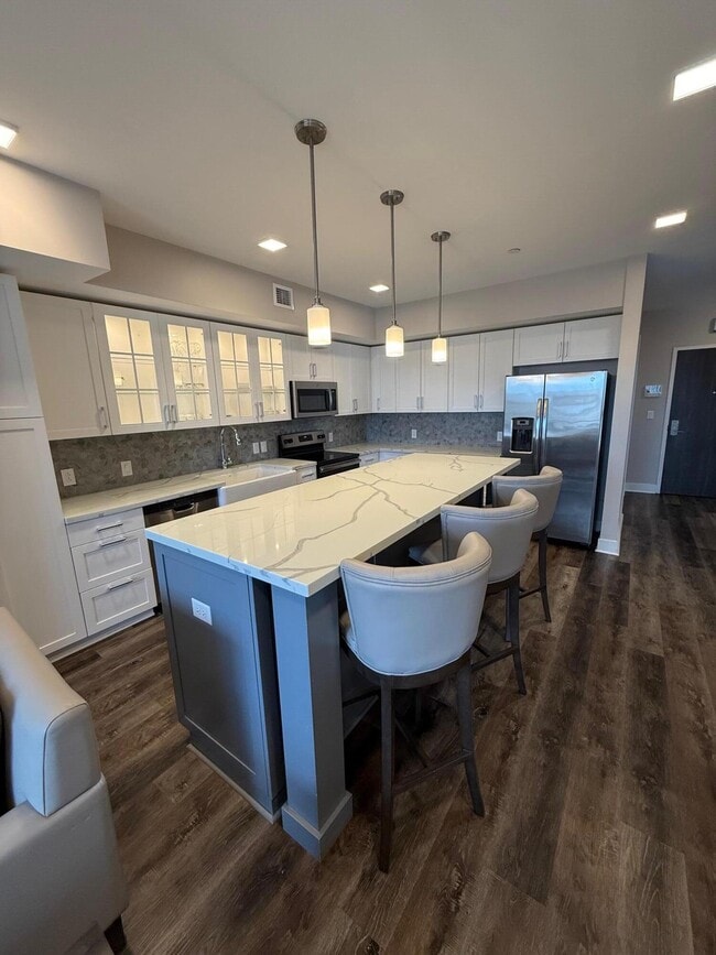 Photo - 480 N Main St Unit 201