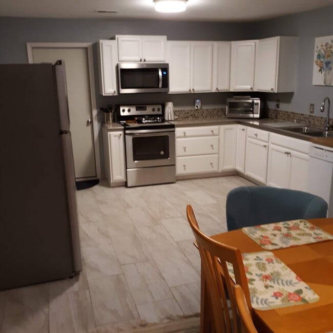 Photo - 170 SE Crescent Dr