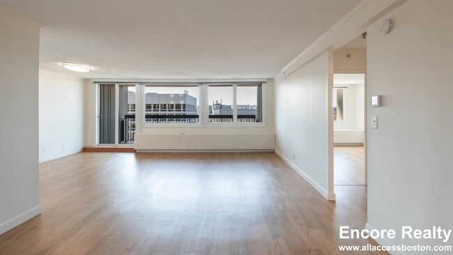 72 Staniford St Unit 3215