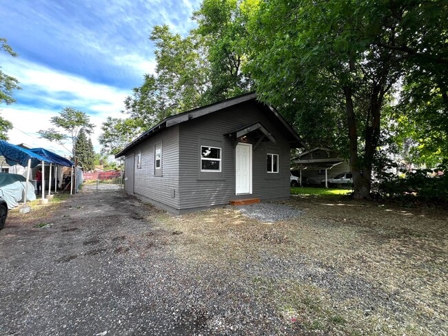 Photo - Non-Refundable & Security Deposit Total: $1200.00