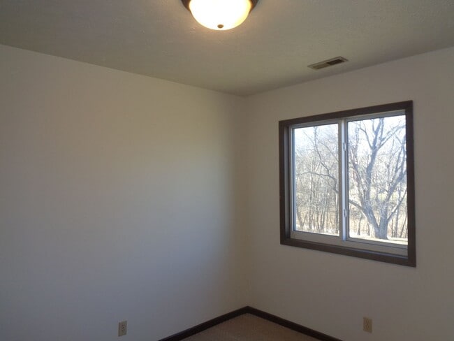 Photo - 5519 S 31st #5 Unit #5