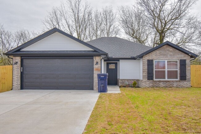 Building Photo - 3 Bedroom 2 Bath Home in Prairie Grove